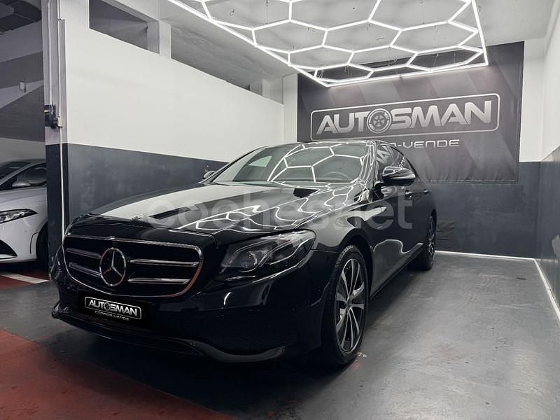 Usado Mercedes E300 320 CV (235 kW) 2019 Negro Berlina