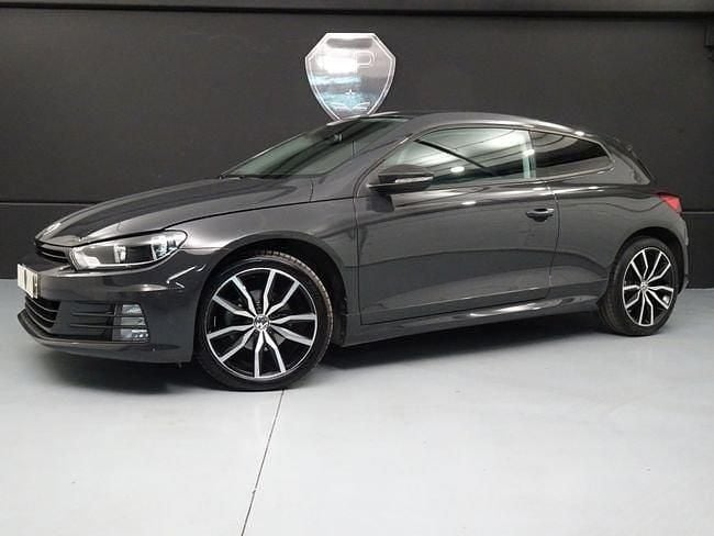 Gris / plata Usado 2016 VW Scirocco R-line Coupe | 15.300 € (Precio justo) - Imagen 1/4