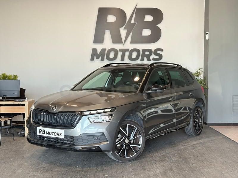 Usado Skoda Kamiq Monte Carlo 110 CV (80 kW) 2022 Gris / plata SUV