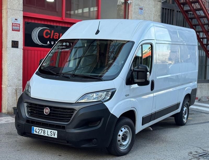 Usado Fiat Ducato 136 CV (100 kW) 2021 Blanco Van