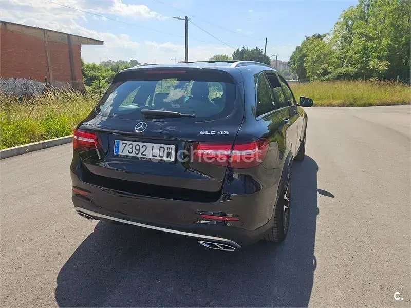 Usado Mercedes GLC43 AMG 367 CV (269 kW) 2018 Negro SUV