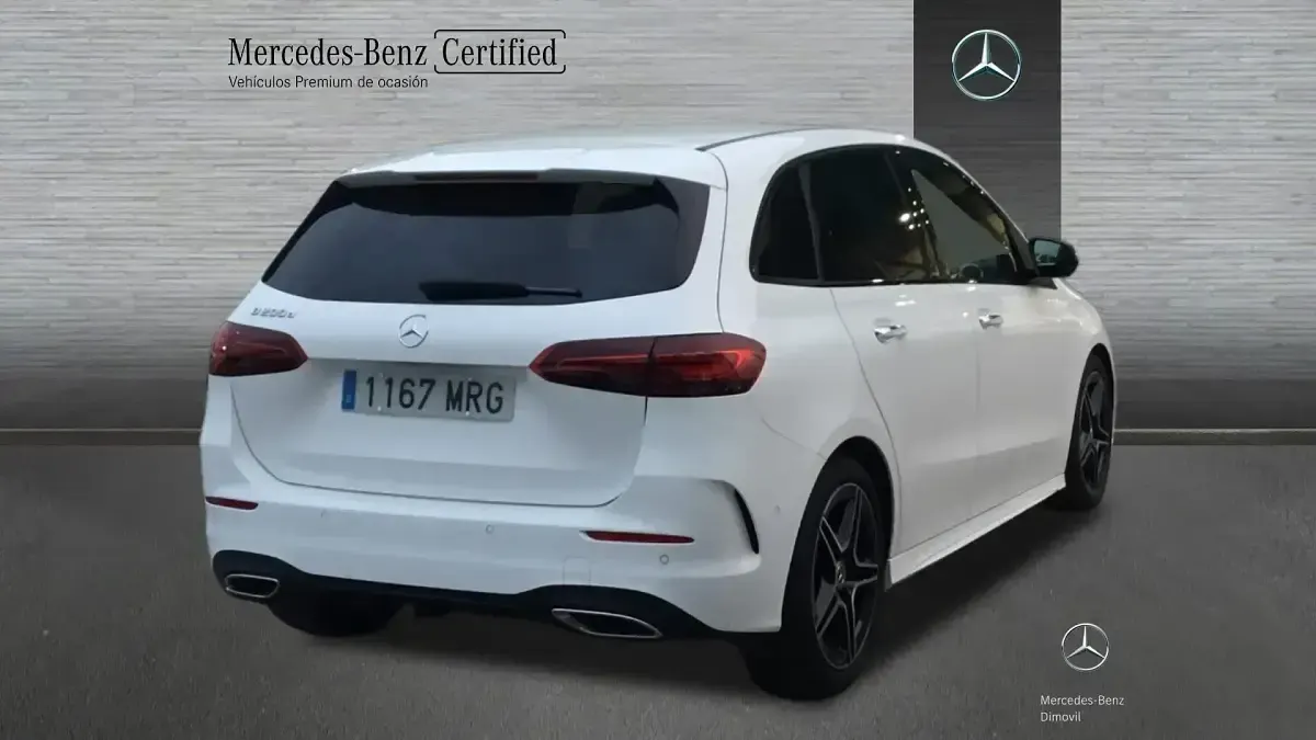 Occasion Mercedes B200 AMG line 150 PK (110 kW) 2024 Wit MPV