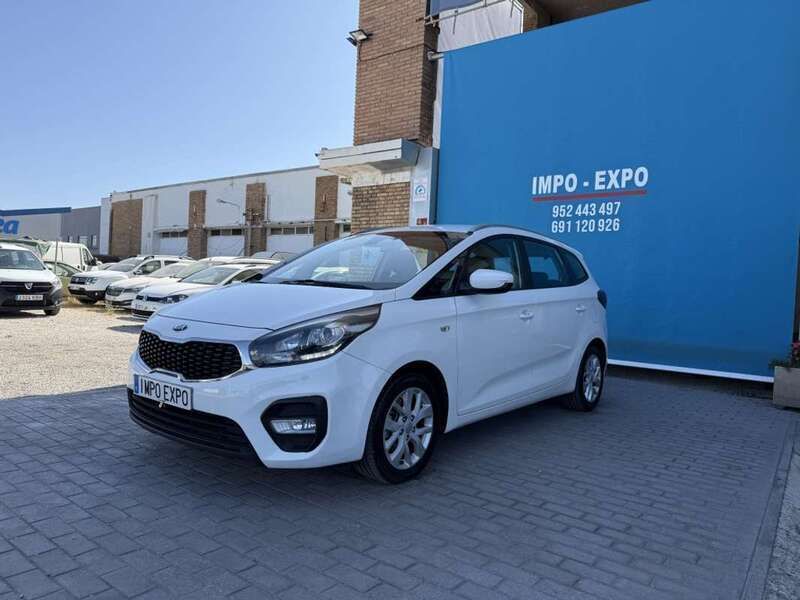 Blanco Usado 2018 Kia Carens Monovolumen | 7200 € (Precio justo) - Imagen 1/4