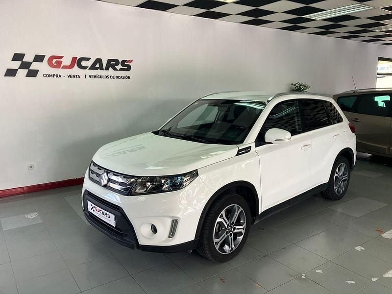 Blanco Usado 2018 Suzuki Vitara SUV | 10.900 € (Precio justo) - Imagen 1/4
