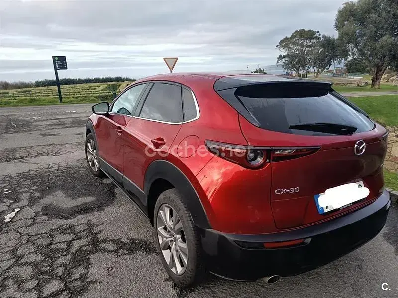 Usado Mazda CX-30 122 CV (89 kW) 2021 Granate SUV