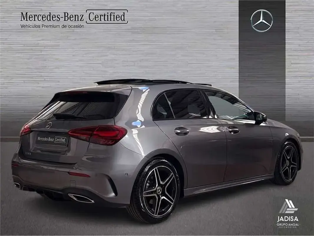 Usado Mercedes A180 136 CV (100 kW) 2025 Berlina