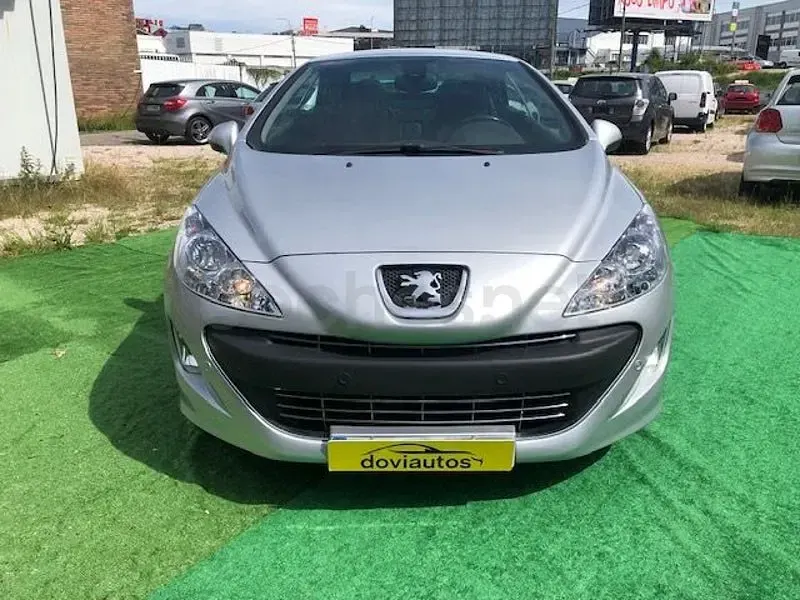 Usado Peugeot 308 CC Sport 140 CV (102 kW) 2011 Gris / plata Descapotable