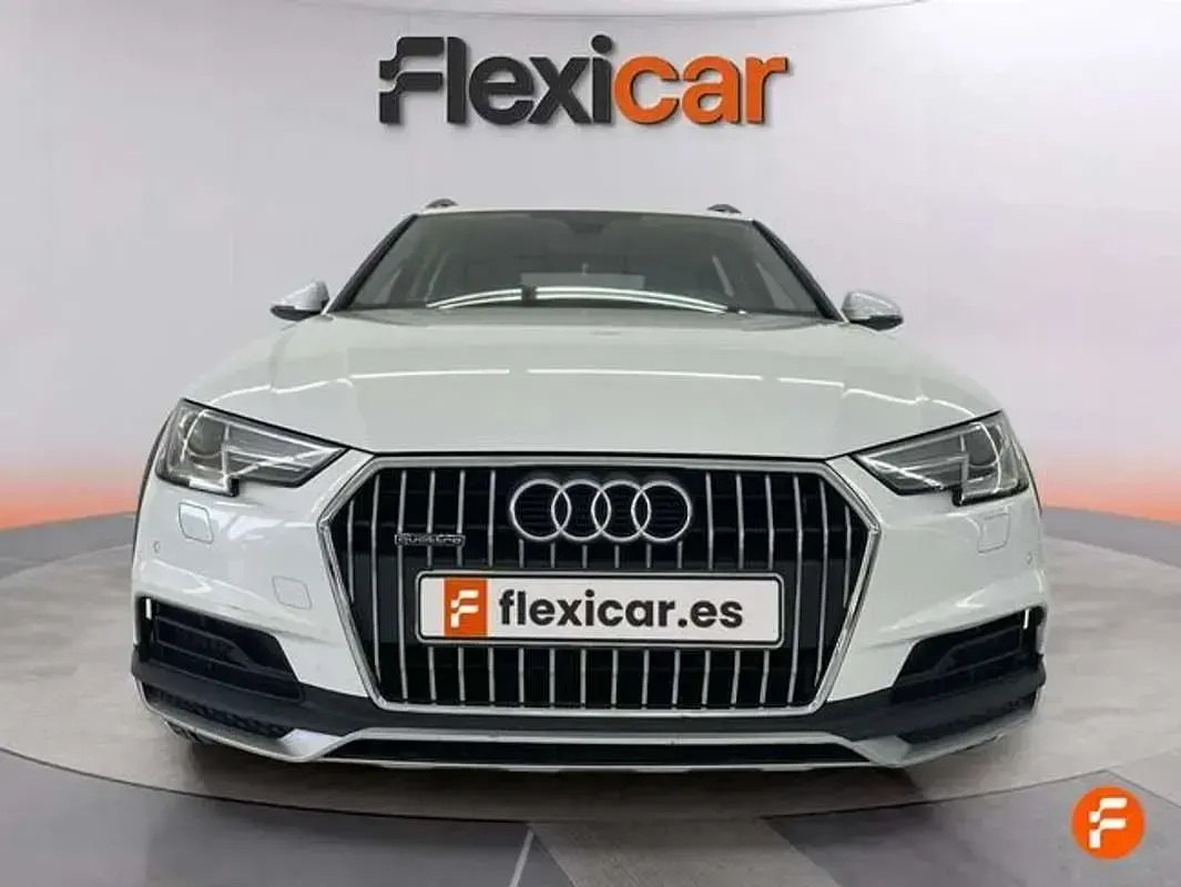 Usado Audi A4 163 CV (119 kW) 2017 Blanco Familiar