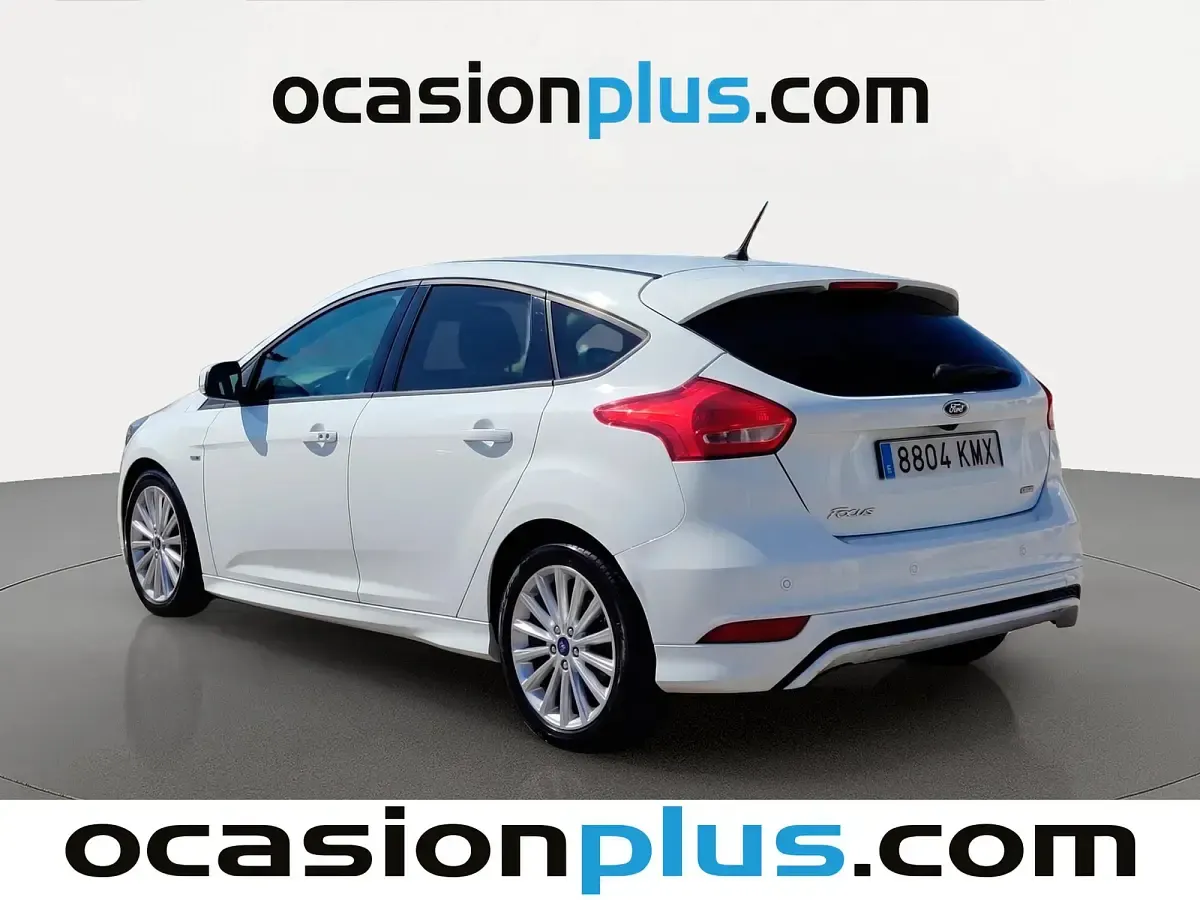 Usado Ford Focus ST-Line 125 CV (91 kW) 2018 Blanco Utilitario