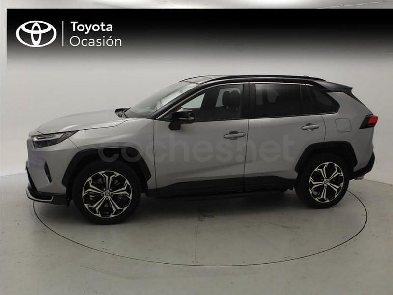 Usado Toyota RAV4 Hybrid Plus 306 CV (225 kW) 2025 Gris / plata SUV