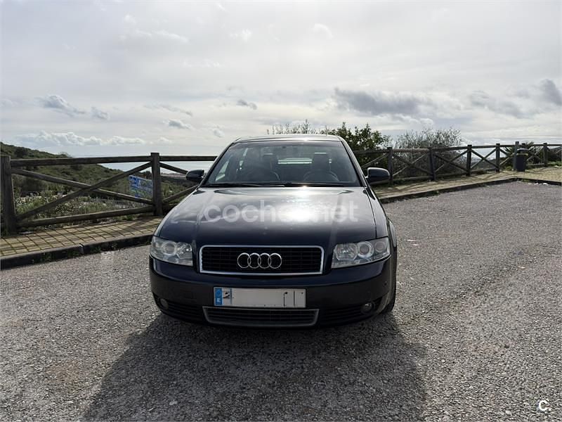 Usado Audi A4 S-Line 130 CV (95 kW) 2002 Negro Berlina