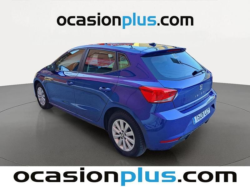Usado Seat Ibiza Style 95 CV (69 kW) 2020 Azul Utilitario
