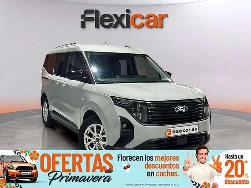 Usado Ford Tourneo Titanium 125 CV (91 kW) 2025 Gris Van