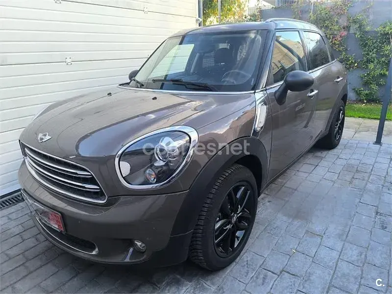 Usado Mini One Countryman 98 CV (72 kW) 2014 Marrón SUV