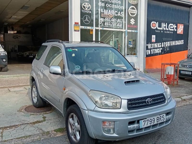 Gris / plata Usado 2001 Toyota RAV4 Sol SUV | 9500 € (Un poco caro) - Imagen 1/4