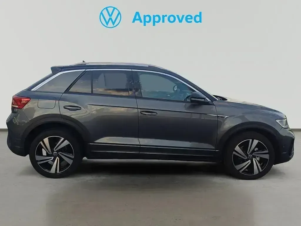 Usado VW T-Roc R-line 150 CV (110 kW) 2024 Gris SUV