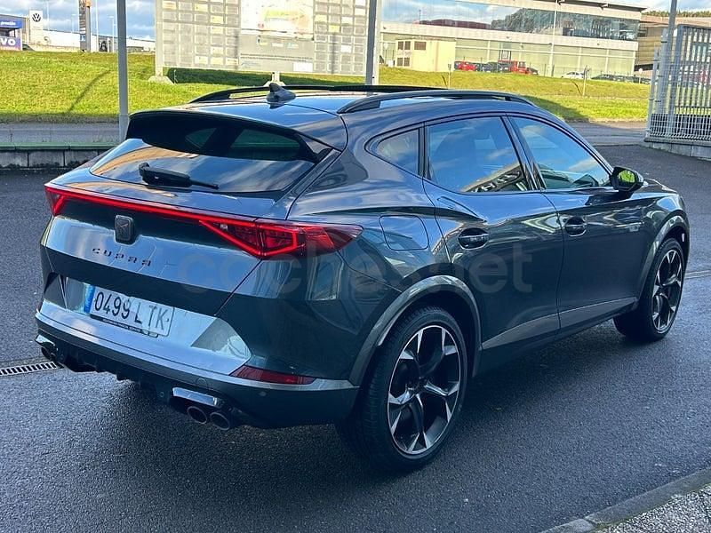 Usado Cupra Formentor VZ 310 CV (228 kW) 2021 Gris / plata SUV