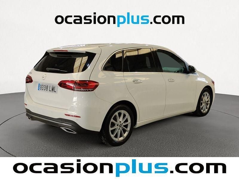 Usado Mercedes B180 136 CV (100 kW) 2021 Blanco Monovolumen