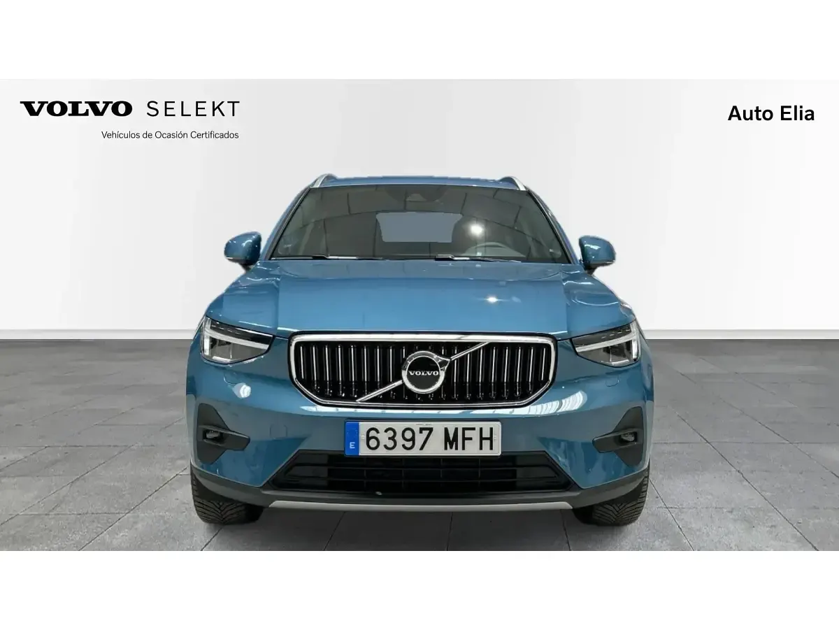 Usado Volvo XC40 Plus 262 CV (192 kW) 2023 Azul SUV