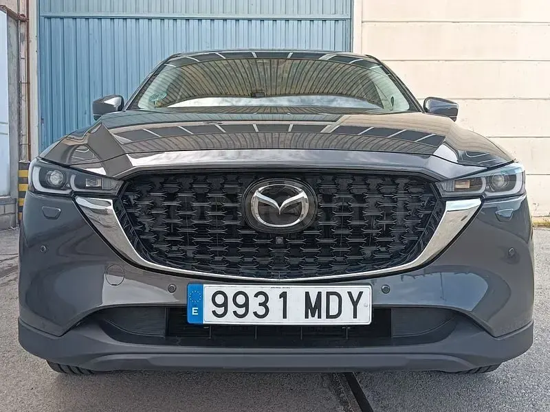 Usado Mazda CX-5 165 CV (121 kW) 2023 Gris / plata SUV