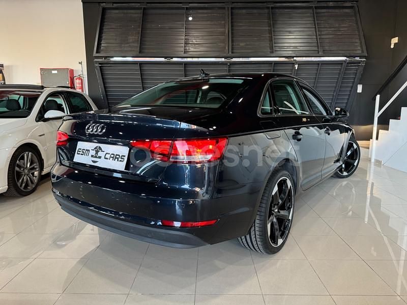 Usado Audi A4 150 CV (110 kW) 2017 Azul Berlina