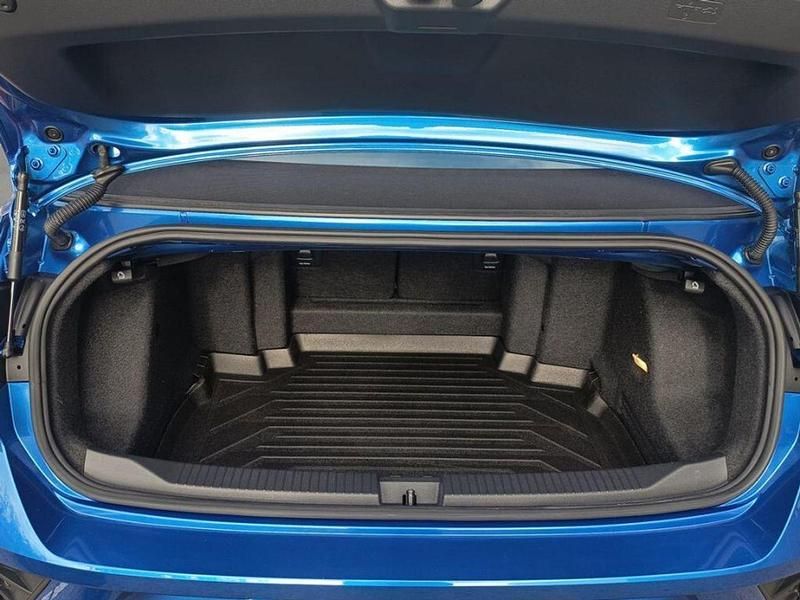 Usado VW T-Roc R-line 150 CV (110 kW) 2024 Azul SUV