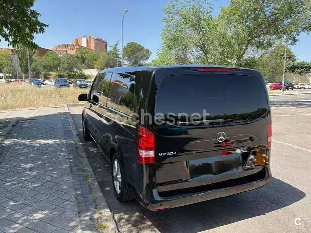 Usado Mercedes V220 163 CV (119 kW) 2016 Negro Monovolumen
