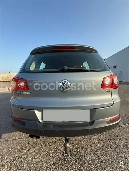 Usado VW Tiguan 150 CV (110 kW) 2009 Gris / plata SUV