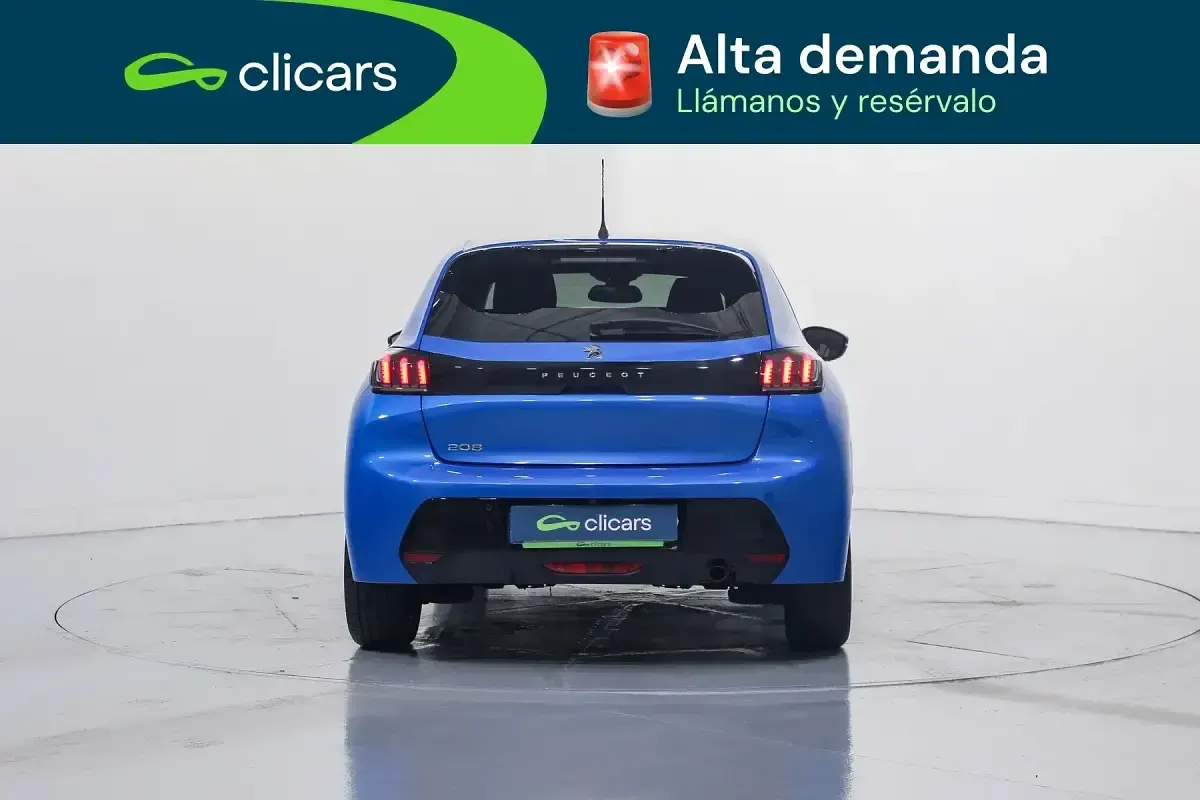 Usado Peugeot 208 Allure 100 CV (73 kW) 2019 Azul Utilitario