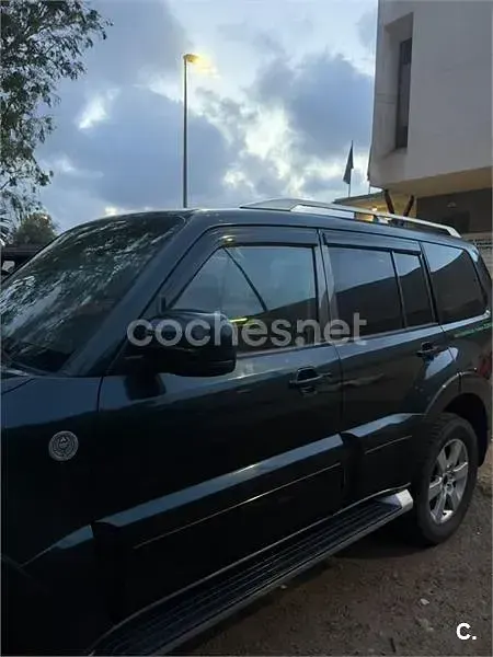 Usado Mitsubishi Montero Intense 160 CV (117 kW) 2007 Verde SUV