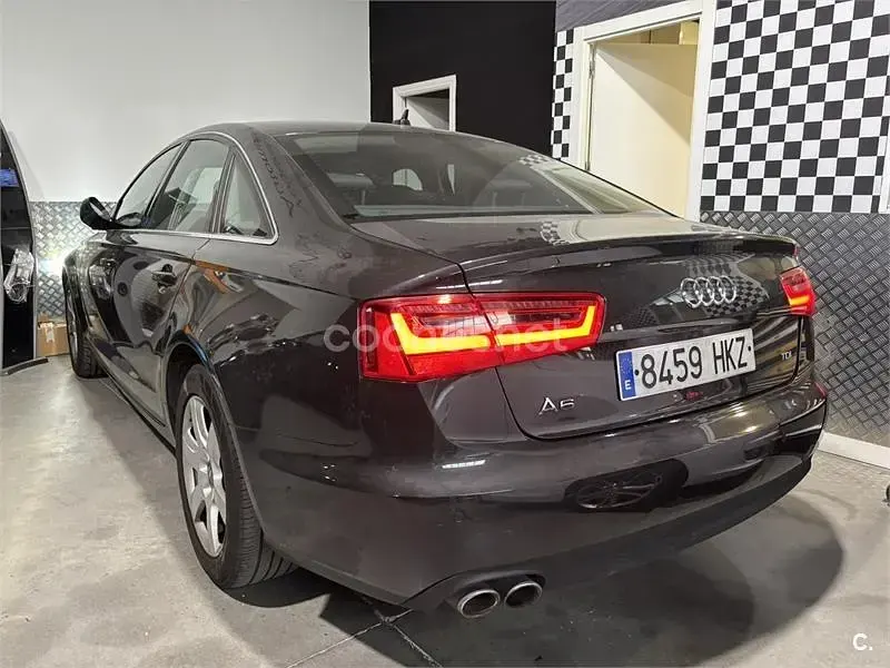 Usado Audi A6 177 CV (130 kW) 2012 Marrón Berlina