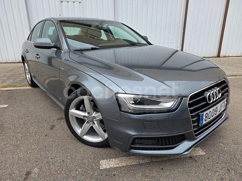 Gris / plata Usado 2015 Audi A4 S-Line Berlina | 12.900 € (Super precio) - Imagen 1/4