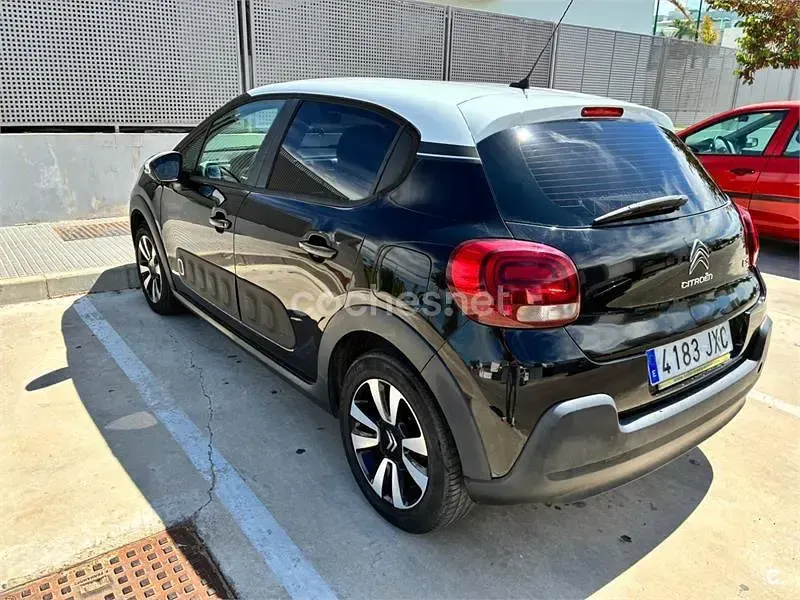Begagnad Citroën C3 Feel 82 HK (60 kW) 2017 Svart Sedan