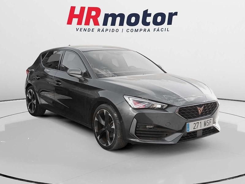 Usado Cupra Leon 150 CV (110 kW) 2024 Negro