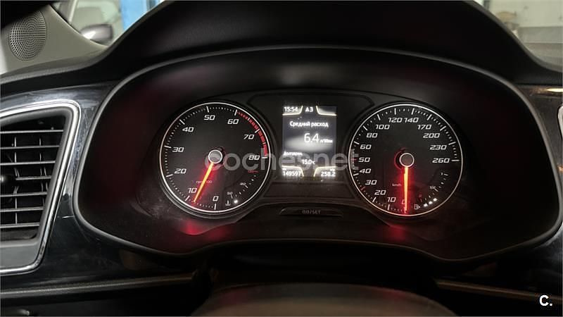 Usado Seat Leon SC Style 122 CV (89 kW) 2013 Azul Utilitario