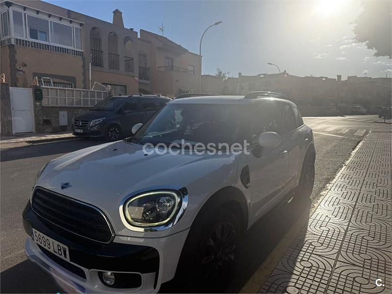 Usado Mini One D Countryman 116 CV (85 kW) 2019 Gris / plata SUV