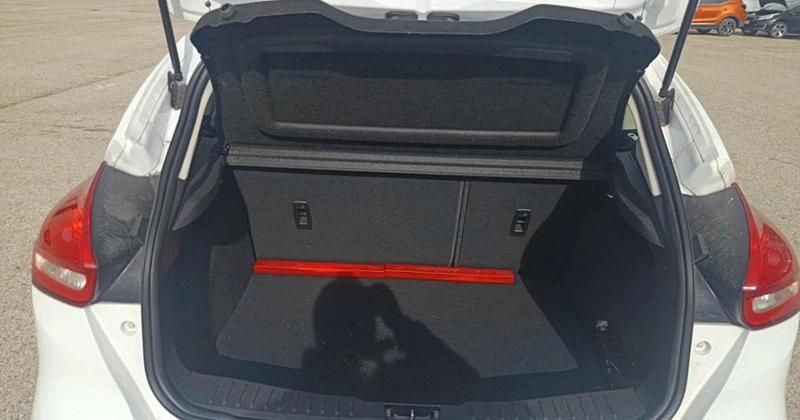 Usado Ford Focus Trend+ 120 CV (88 kW) 2018