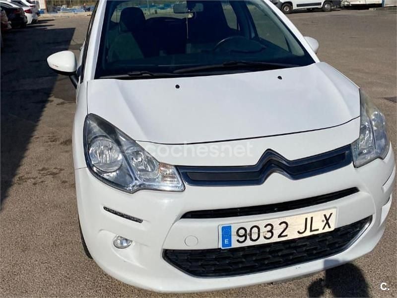 Blanco Usado 2016 Citroën C3 Live Utilitario | 7000 € (Buen precio) - Imagen 1/4