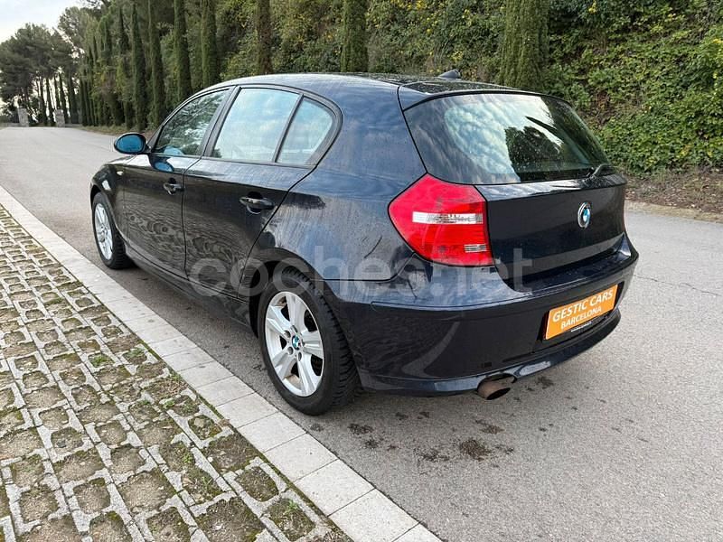 Usado BMW 116 122 CV (89 kW) 2008 Azul Utilitario
