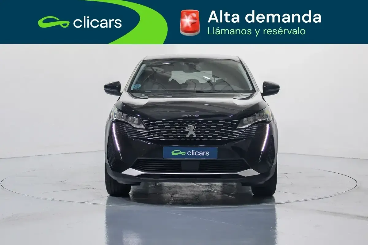 Usado Peugeot 5008 Allure 130 CV (95 kW) 2022 Negro SUV