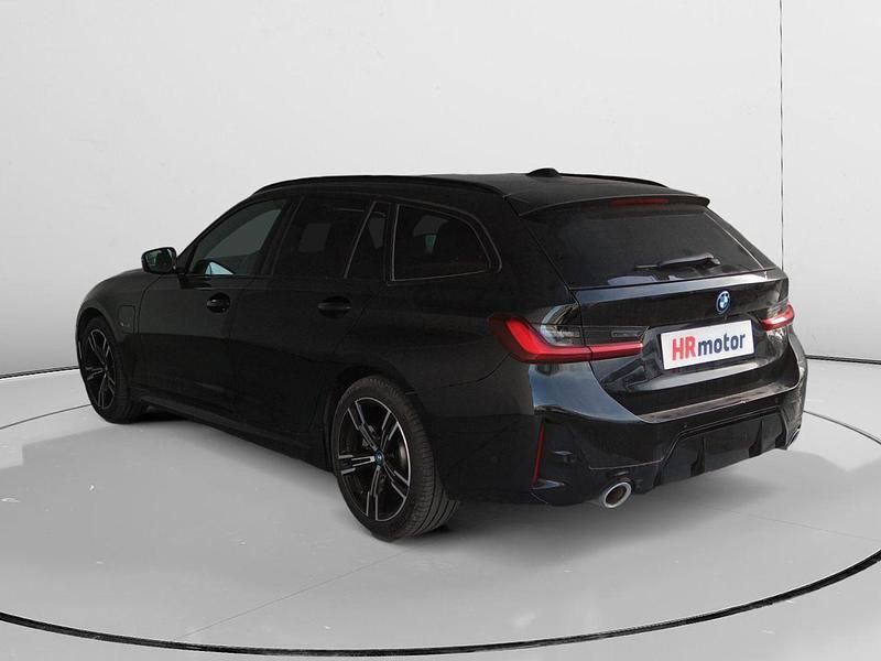 Usado BMW 330e Shadowline 292 CV (214 kW) 2023 Negro Familiar