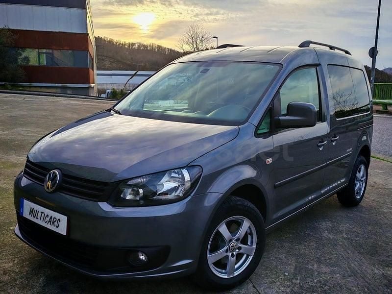 Usado VW Caddy Comfortline 105 CV (77 kW) 2014 Gris / plata Monovolumen