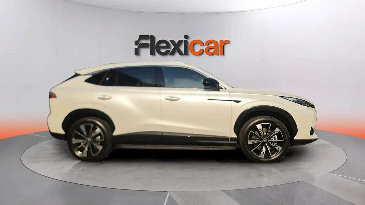 Usado MG HS Comfort 272 CV (200 kW) 2025 Blanco SUV