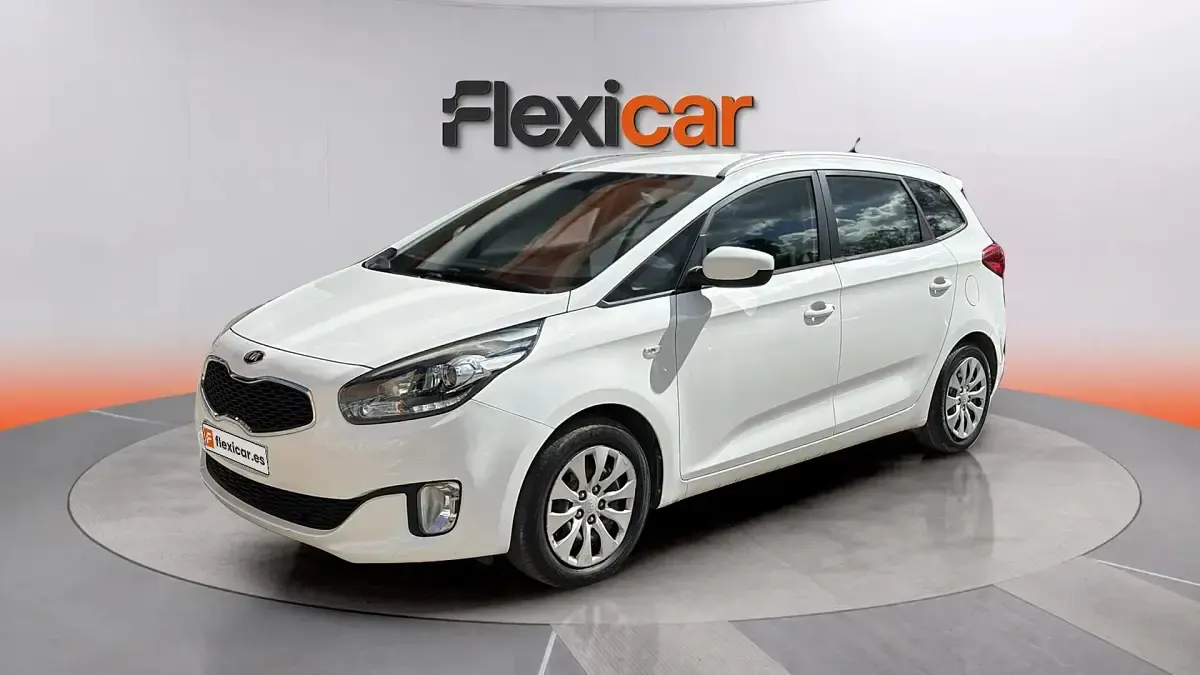 Usado Kia Carens 135 CV (99 kW) 2016 Blanco Monovolumen