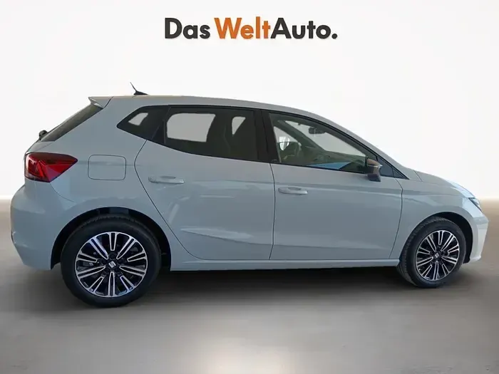 Nuevo Seat Ibiza FR 115 CV (84 kW) 2026 Blanco Utilitario