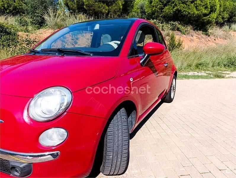 Usado Fiat 500 Lounge 69 CV (50 kW) 2011 Rojo Berlina