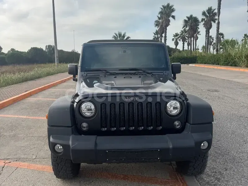 Usado Jeep Wrangler Unlimited Rubicon 200 CV (147 kW) 2019 Gris / plata SUV