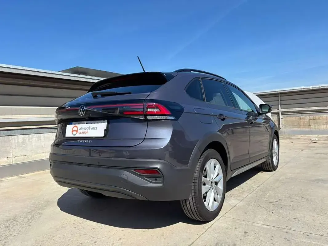 Usado VW Taigo Life 110 CV (80 kW) 2023 Gris SUV