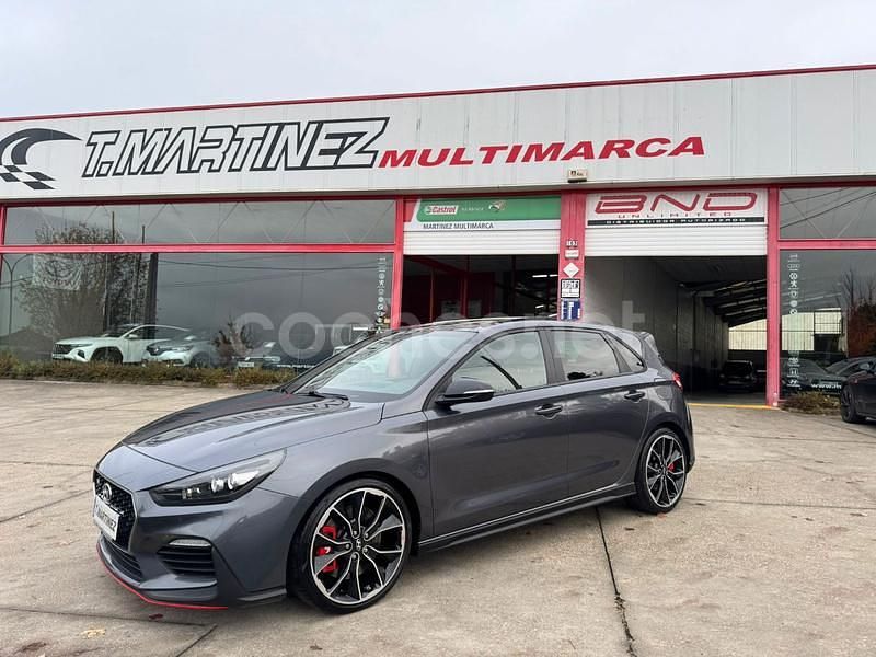 Gris / plata Usado 2018 Hyundai i30 N Performance Berlina | 25.300 € (Precio justo) - Imagen 1/4
