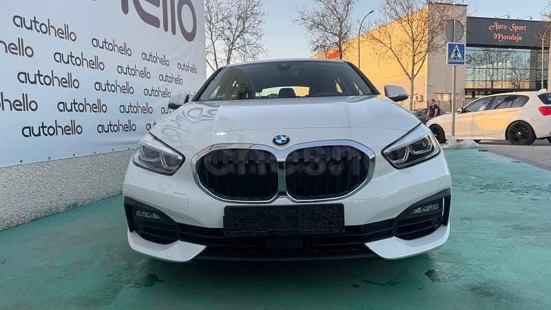 Usado BMW 118 136 CV (100 kW) 2020 Blanco Utilitario